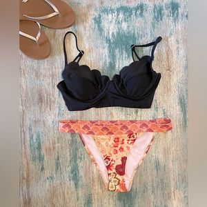 Xs Victoria’s Secret floral bottom; NWT Xhilaration S Scalloped bathing suit top